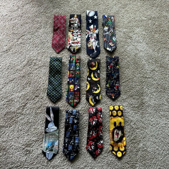 VTG 90s Looney Tunes Neckties Lot of 12 AOP Baseball Halloween Valentine's Day - Picture 1 of 13